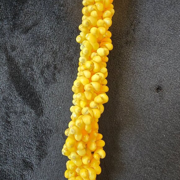 Womens Fashion Yellow Mongo Shell Lei Beaded Multiple Layered Necklace Jewelry - Picture 4 of 6